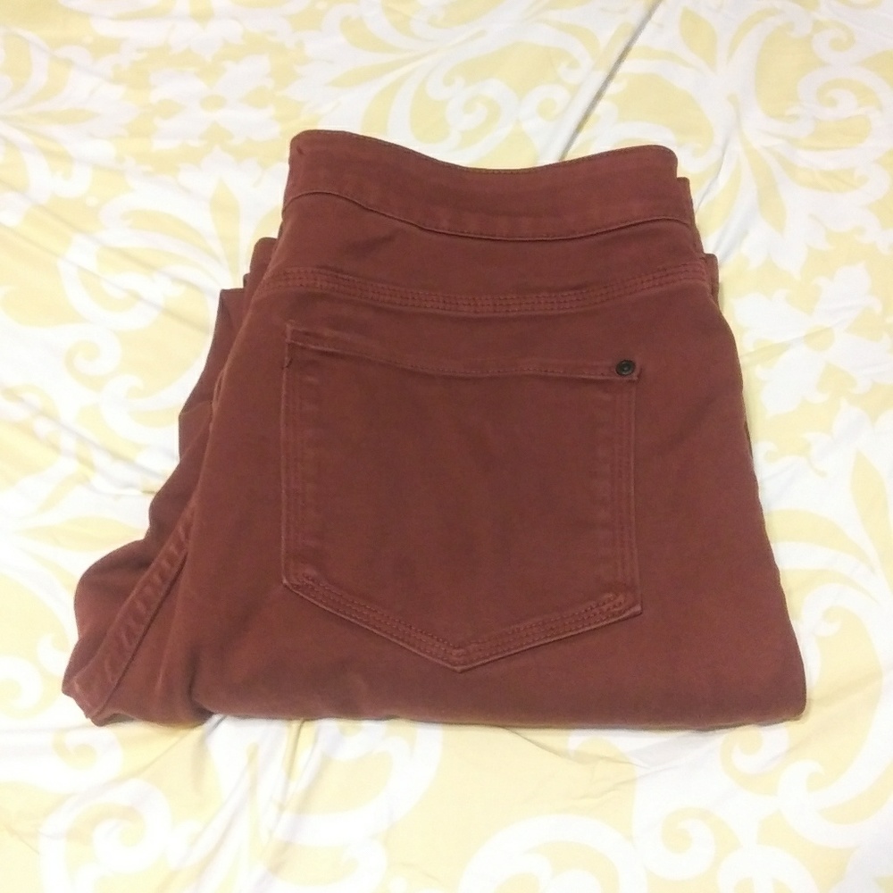 NYDJ Dark Red Tummy Tuck Leggings High Rise